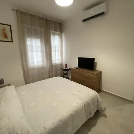 Apartment La Perla Blu Regio Parco